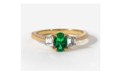 Green Diamond Engagement Rings